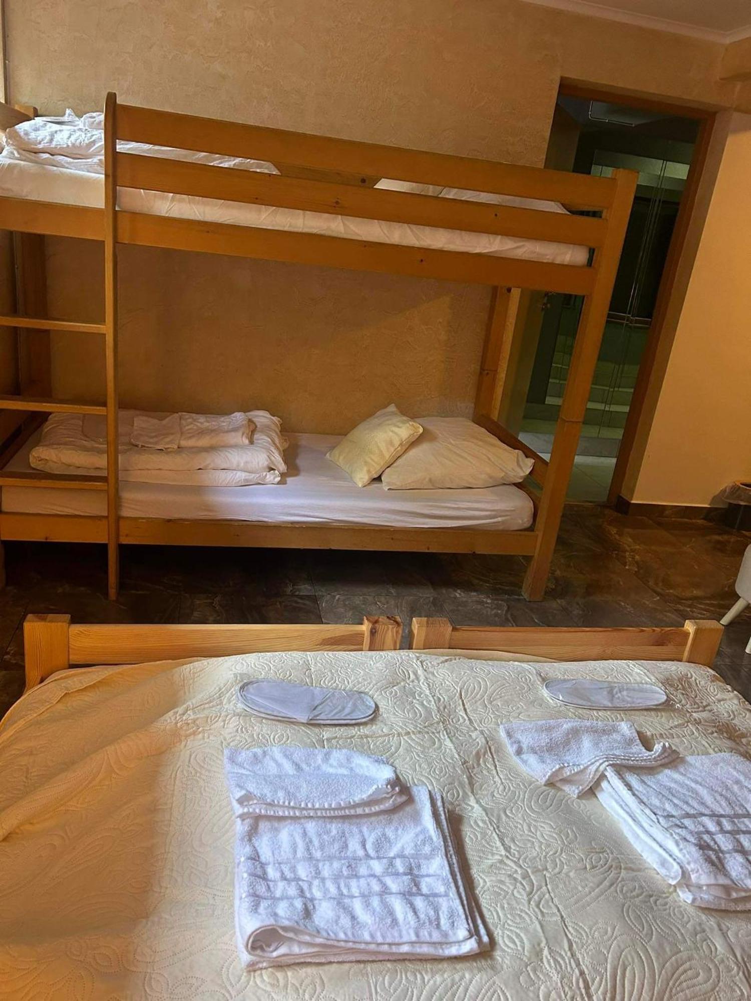 Pokoje Sunshine World Suites Закопане Екстериор снимка